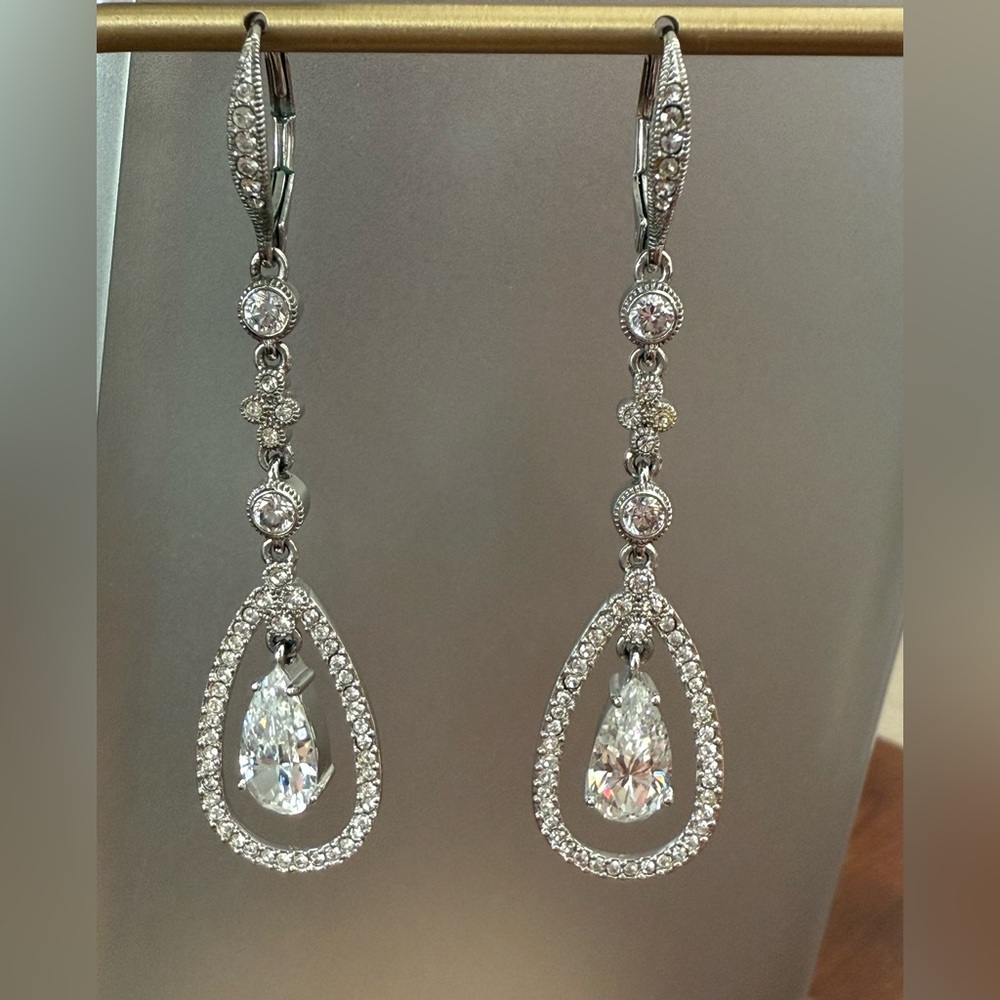 Gorgeous Sterling Silver Drop Earrings